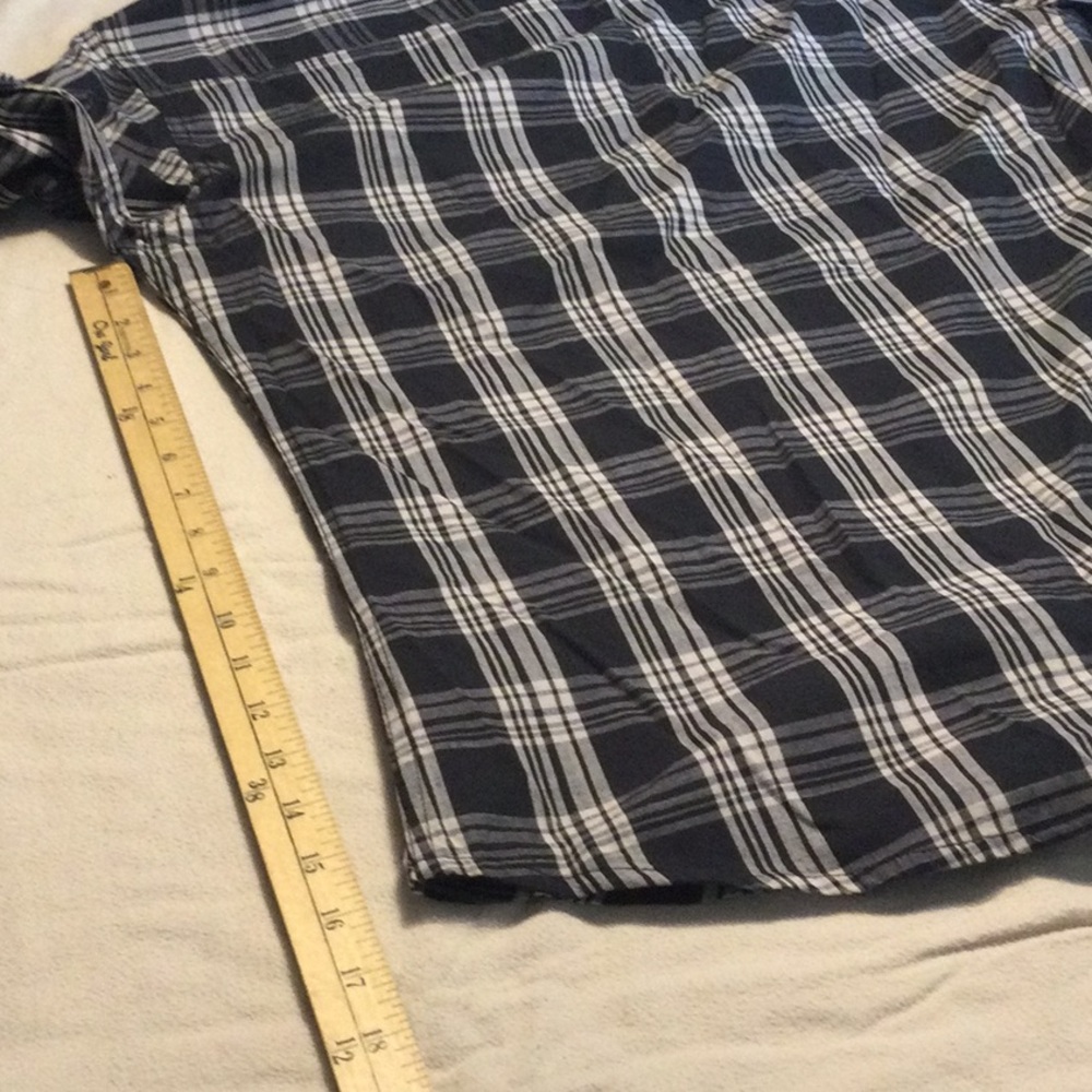 Wrangler button down Men Small - Picture 5 of 7